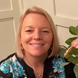 Meet your Posher, Annetta